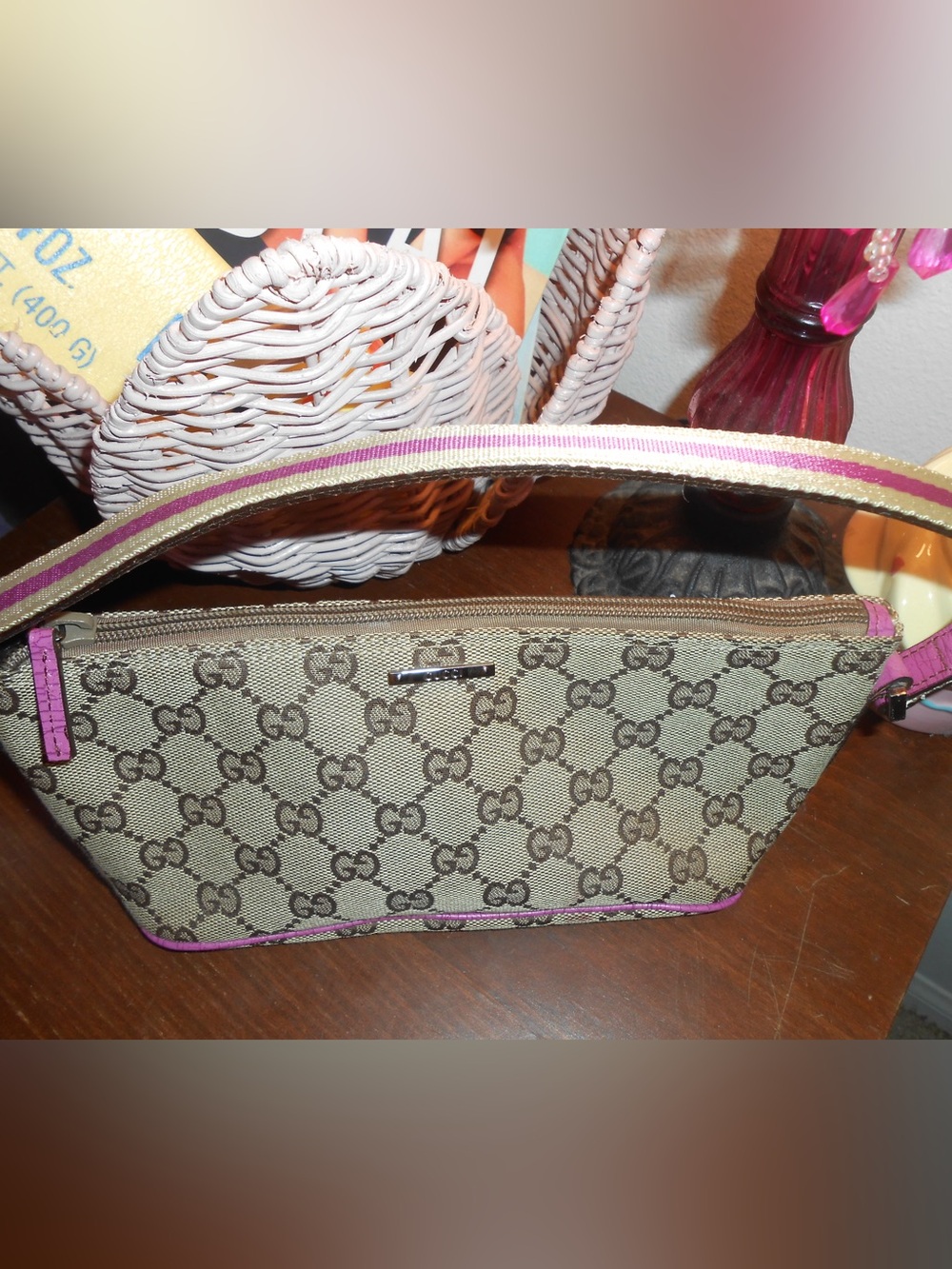 Vintage Gucci Purple Signature Logo Shoulder Bag